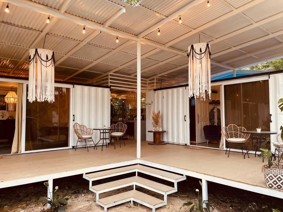 مبيت وإفطار Puerto Viejo de Talamanca Casa Luce المظهر الخارجي الصورة