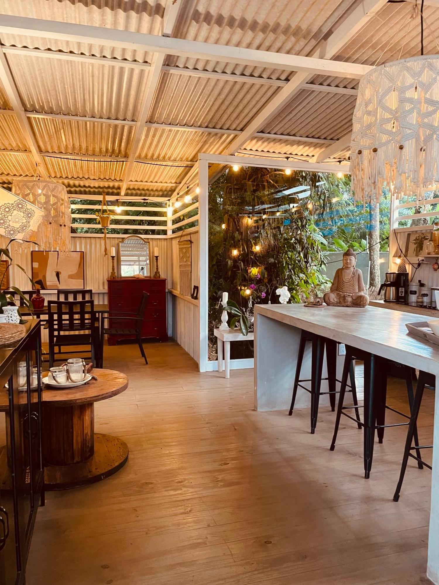 مبيت وإفطار Puerto Viejo de Talamanca Casa Luce المظهر الخارجي الصورة